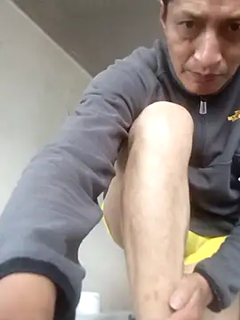 manuel40 Show in webcam