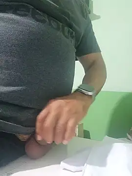 BafflingSeats: διαδικτυακό σόου στην κάμερα