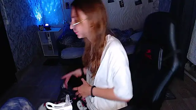 AmeliaKamishiro Chat XXX live