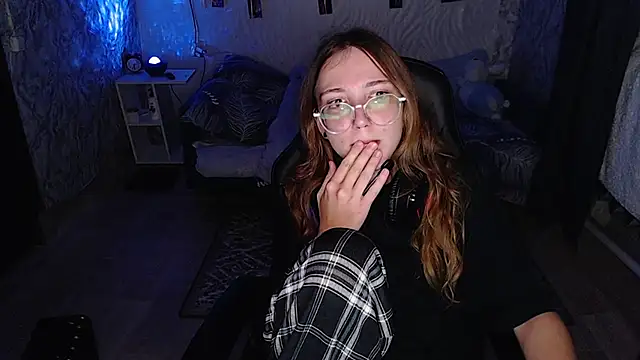 AmeliaKamishiro Chat XXX in diretta
