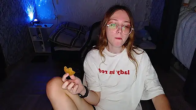 AmeliaKamishiro's Live XXX Chat