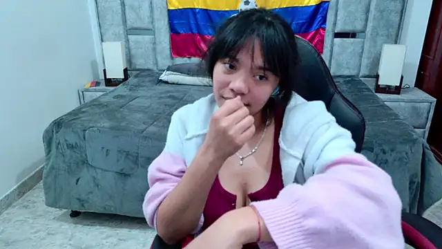 Show Webcam de laureentt_