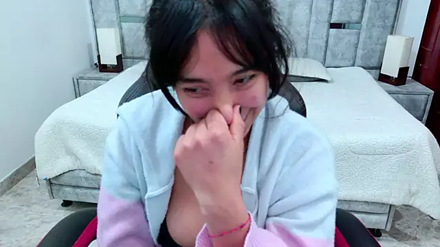 laureentt_ 라이브 XXX 채팅