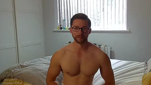 kkezzy webcam show