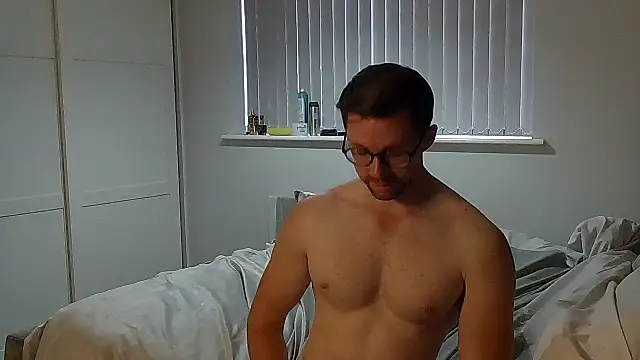 kkezzy's Webcam Show