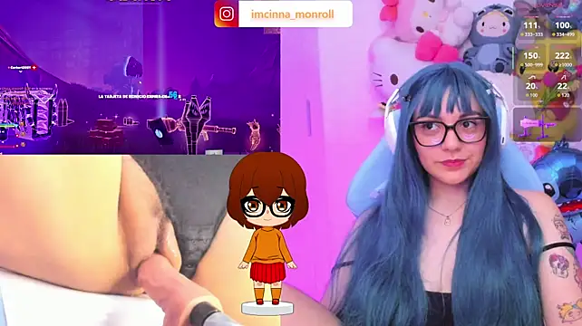 cinna_monroll's Webcam Show