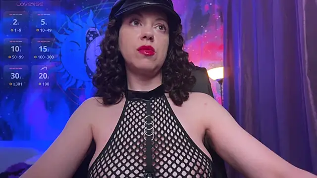 Helena__Femdom Chat XXX in diretta