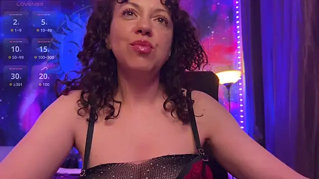 Chatroom XXX en direct de Helena__Femdom