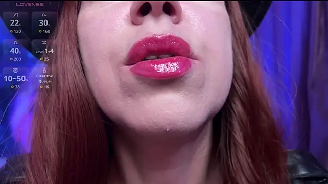 Chat +18 de Helena__Femdom ao vivo