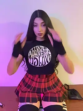 Felicia_smok3 Webcam Show