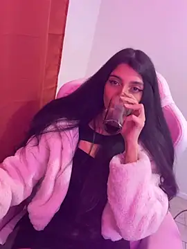 Felicia_smok3 Show in webcam