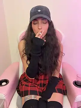 Felicia_smok3 Шоу с уебкамера