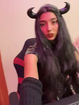 Felicia_smok3's Live Sex Cam Show