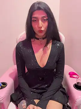 Show modela Felicia_smok3 na web-kameri