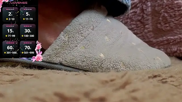 Arina_Bloomn Webbikameraesitys