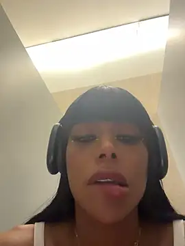 Webkamerová show HOT_LADY_777