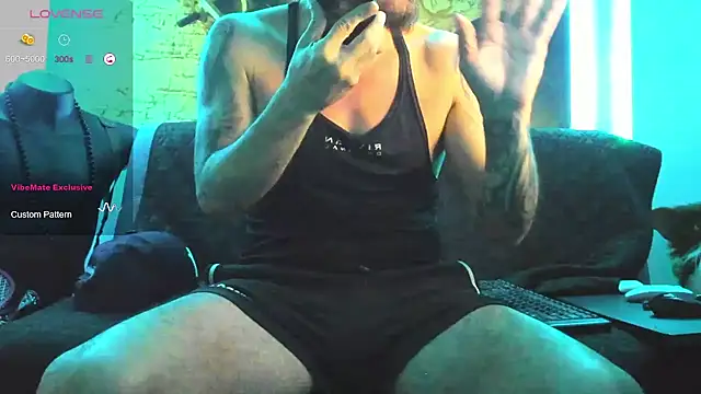 Pokazy przed kamerką – johny_bluexxx