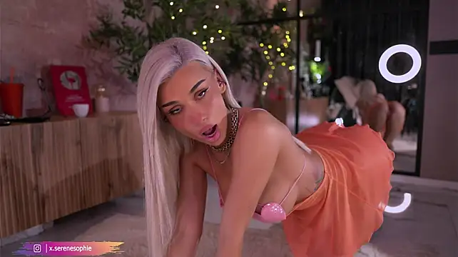 Serene_Sophiex Live XXX Chat