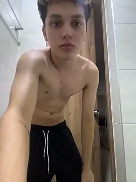 horny_steven_room 网络视讯表演