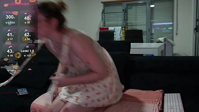 XXX chat uživo modela samarakayako