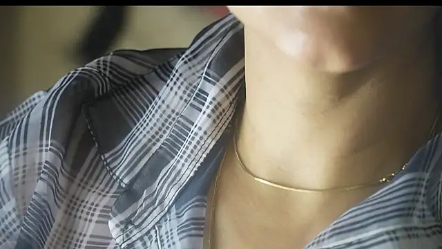 -AyeshaSinghania- Adlı Modelin Canlı XXX Sohbeti