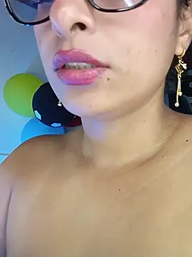 Alizon_1 élő XXX-chatje