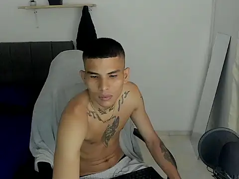 hot_king20 Шоу с уебкамера