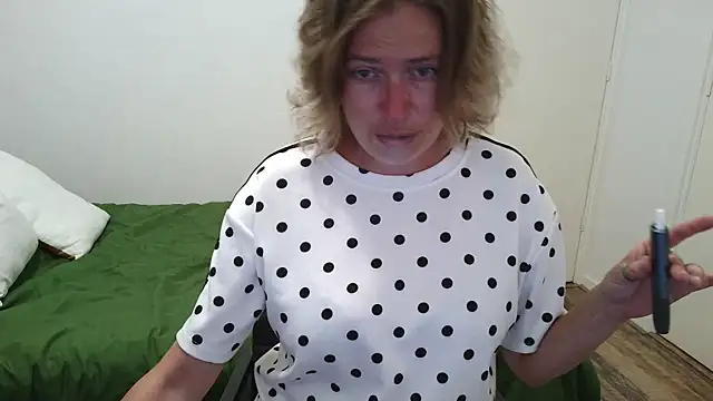 cumfun: δωμάτιο απευθείας συνομιλίας