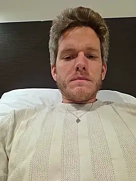Love_Bert Webcamshow