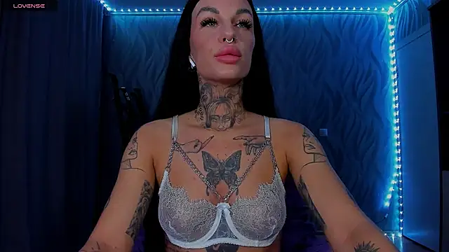 angel_devil_forever's Webcam Show