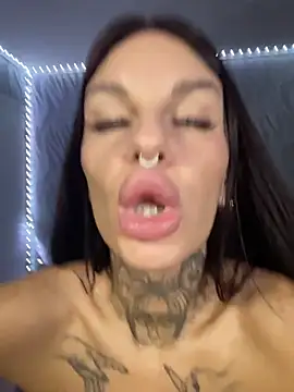 angel_devil_forevern Webbikameraesitys