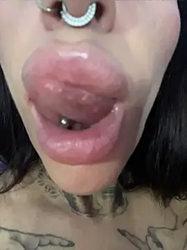 Chat XXX ao vivo de angel_devil_forever