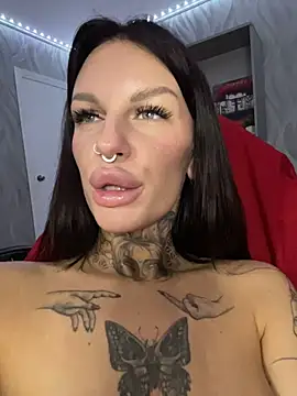 Czat XXX na żywo – angel_devil_forever