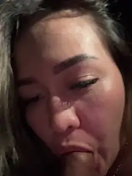 Show modela Danielavegax na web-kameri