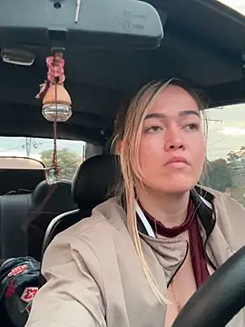 Danielavegaxのウェブカメラショー