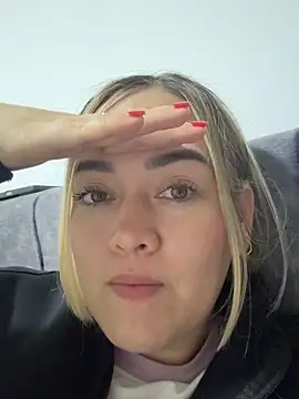 Danielavegax 网络视讯表演
