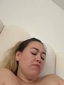 Danielavegax Show in webcam
