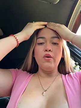 Pokazy przed kamerką – Danielavegax