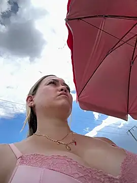 Danielavegaxのウェブカメラショー