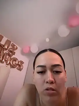Danielavegax Show in webcam
