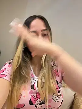 Danielavegax Show Webcam
