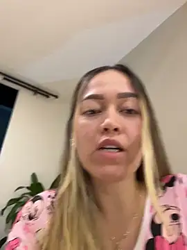Danielavegax – webcam-show