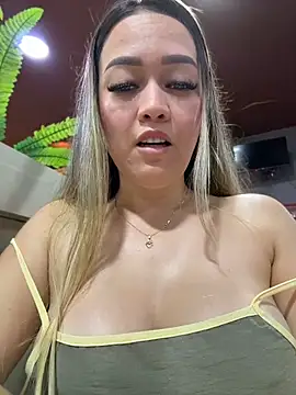 Danielavegax – webcam-show