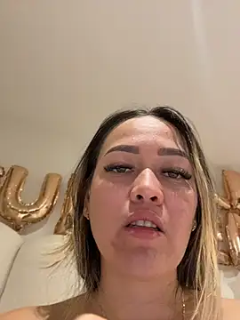 Danielavegaxのウェブカメラショー