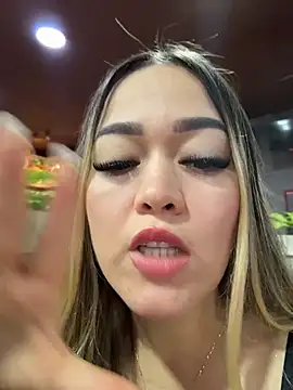 Danielavegax 在線直播表演
