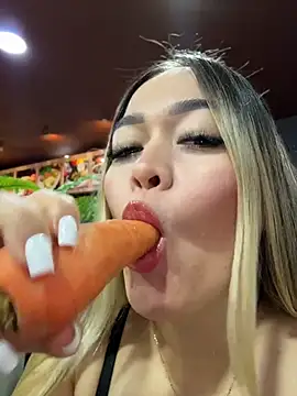 Danielavegax – webcam-show