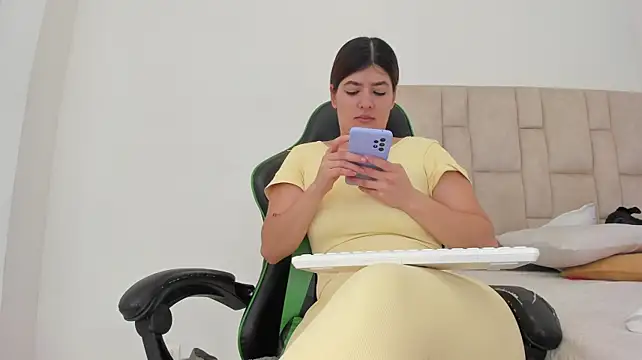 aida_rose_'s Webcam Show