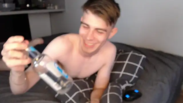 Student_Oliver Webcam-Show