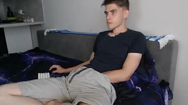 Student_Oliver Шоу с уебкамера