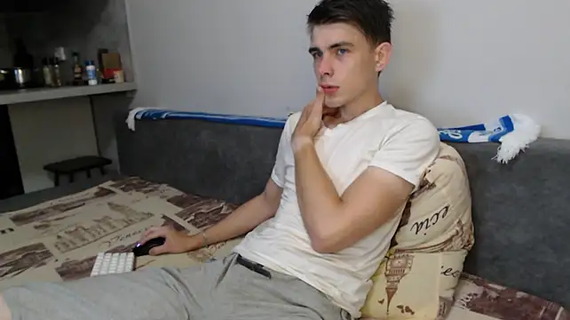 Student_Oliver Webcam Show